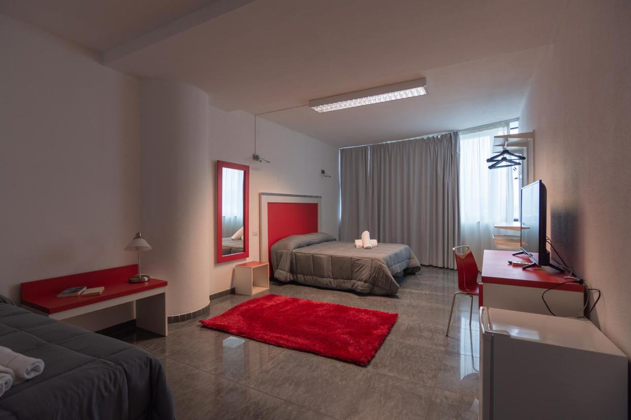 Delta Rooms Olbia Extérieur photo